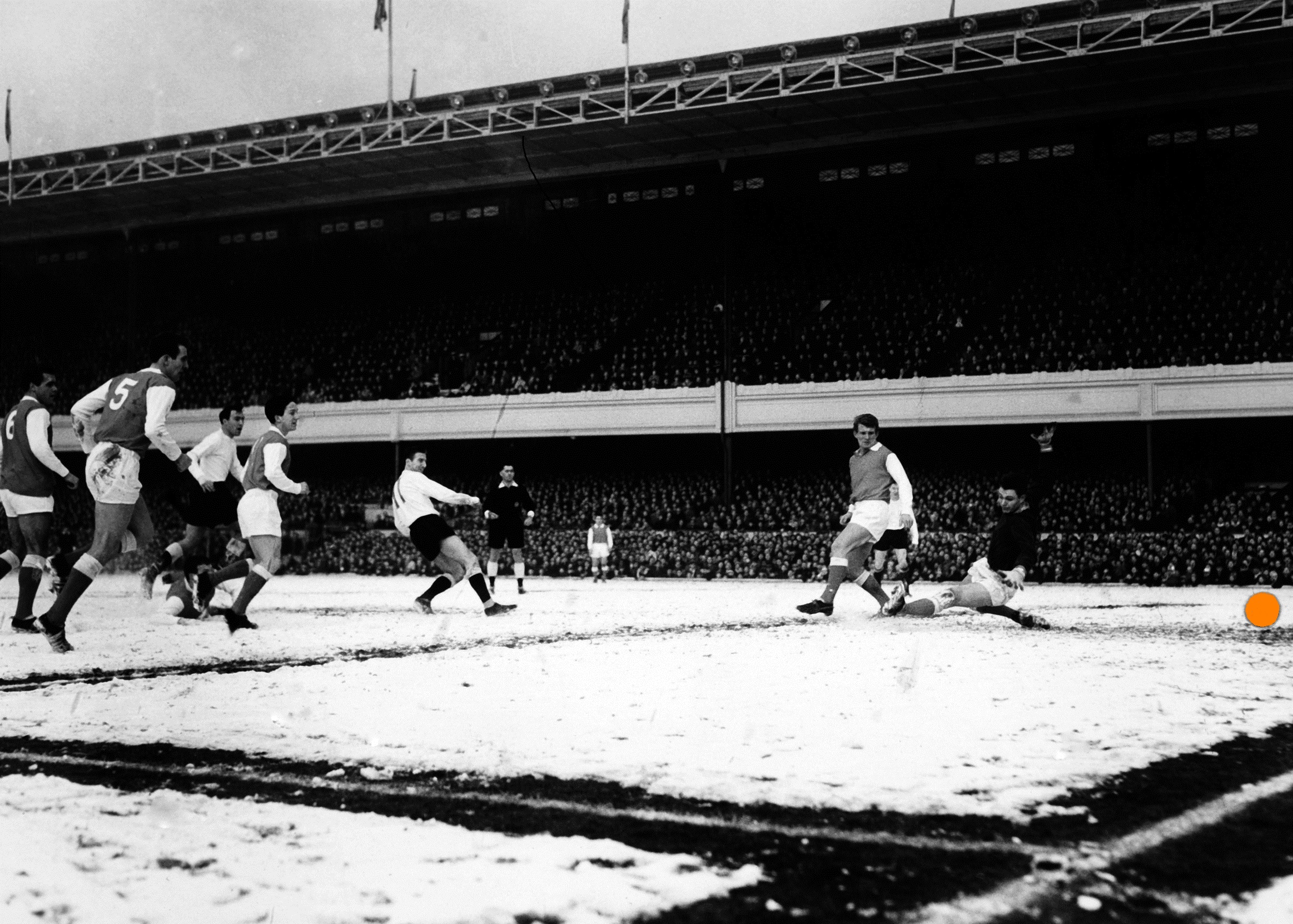 Arsenal v Tottenham Hotspur Spurs Legends